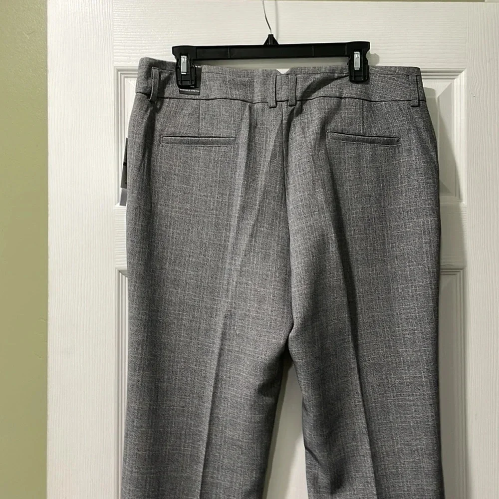 Amanda & Chelsea Pants - Picture 8 of 13